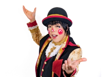 魔法使いアキット